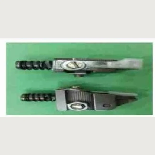 RUBBER KNIFE ASSEMBLE,4900471